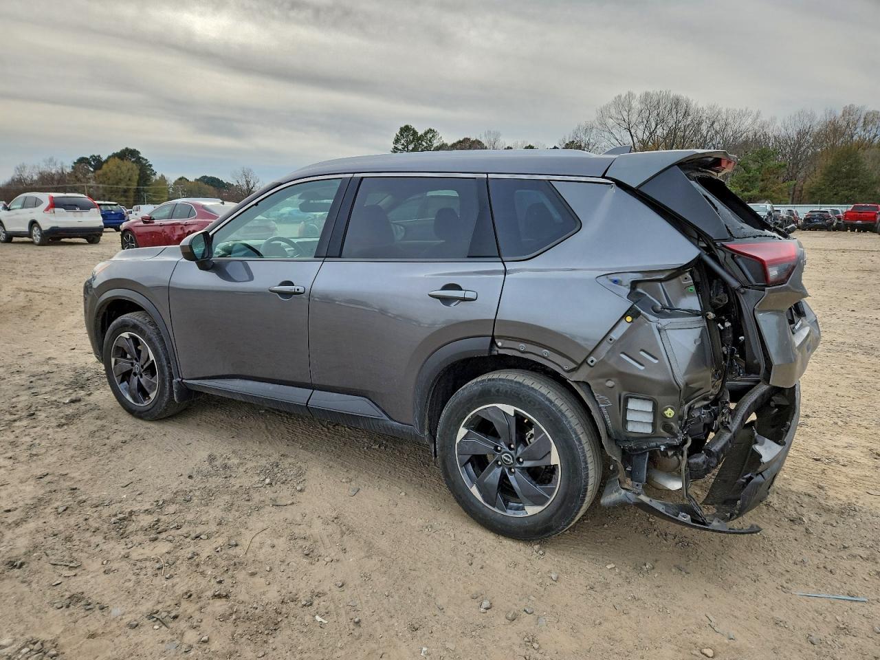 2025 Nissan Rogue Sv - Image 2
