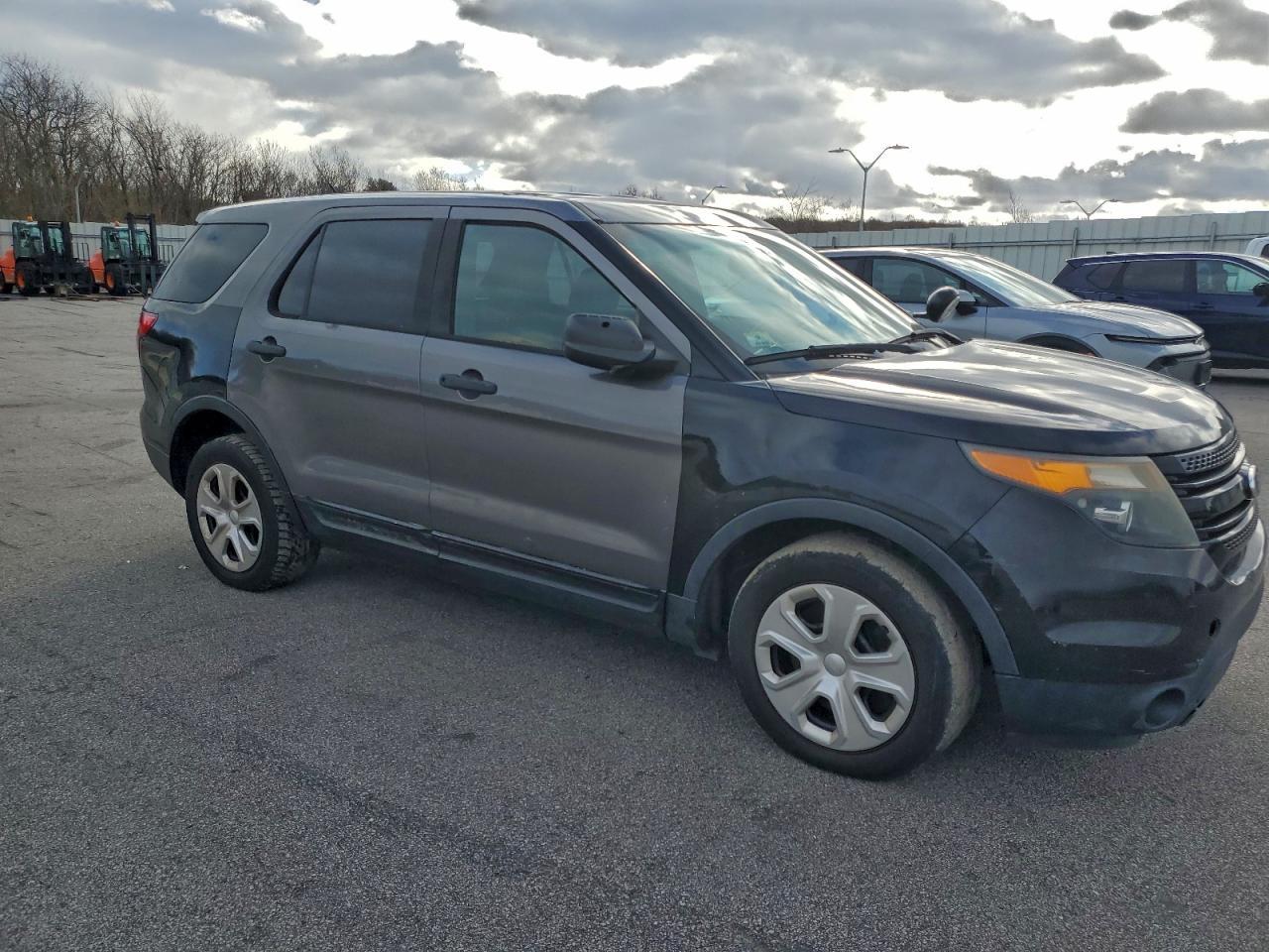 2015 Ford Explorer Police Interceptor - Image 4