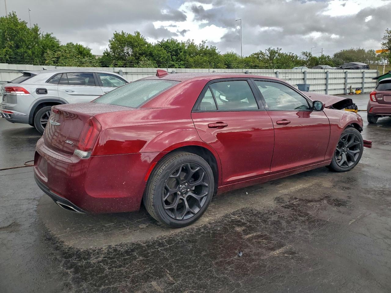 2019 Chrysler 300 S - Image 3