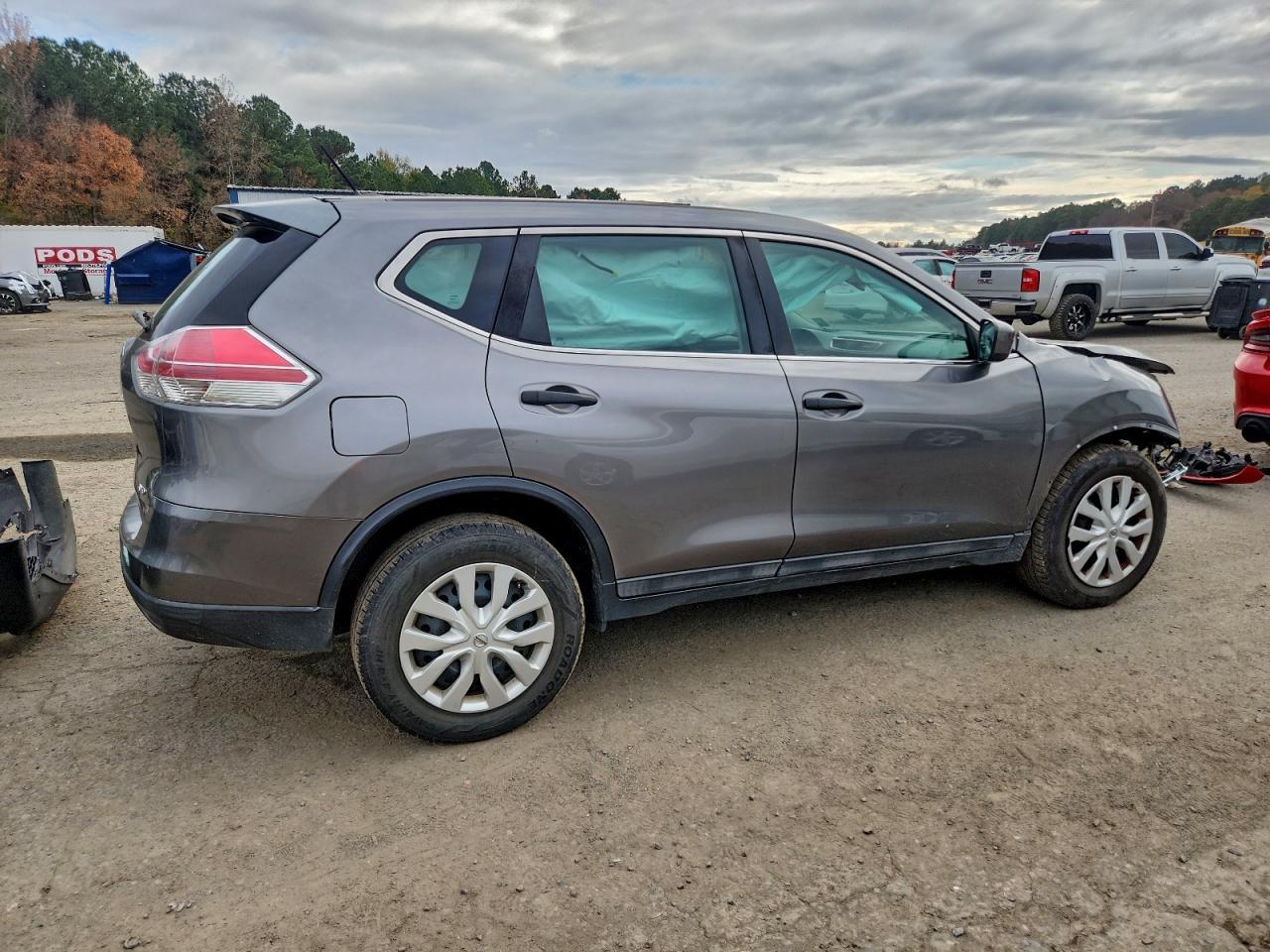2016 Nissan Rogue S - Фото 3
