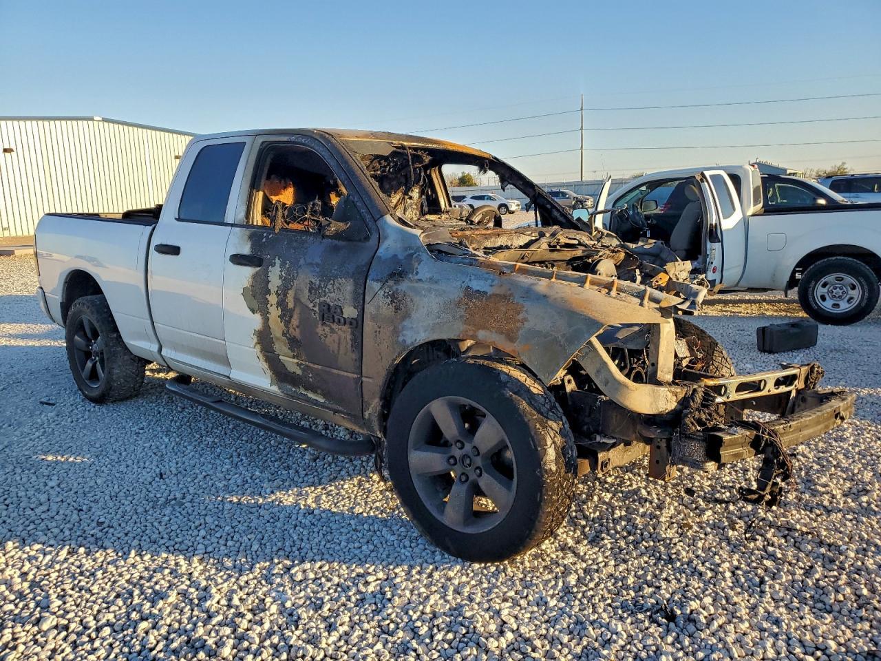 2016 Ram 1500 St - Image 4