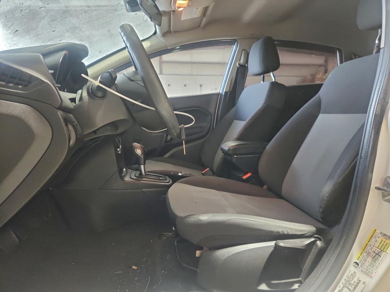 2016 Ford Fiesta S - Image 7