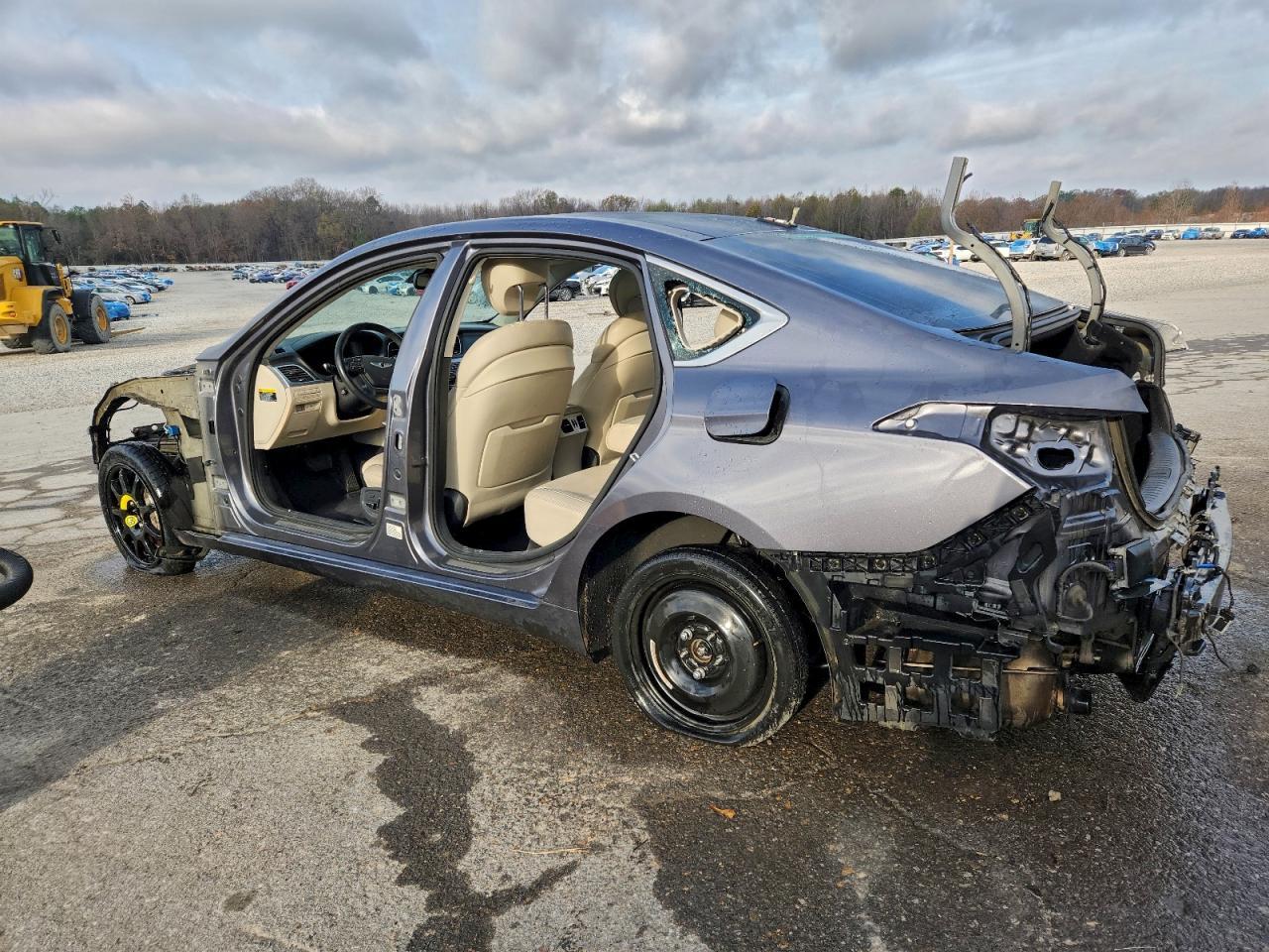 2015 Hyundai Genesis 3.8L - Фото 2