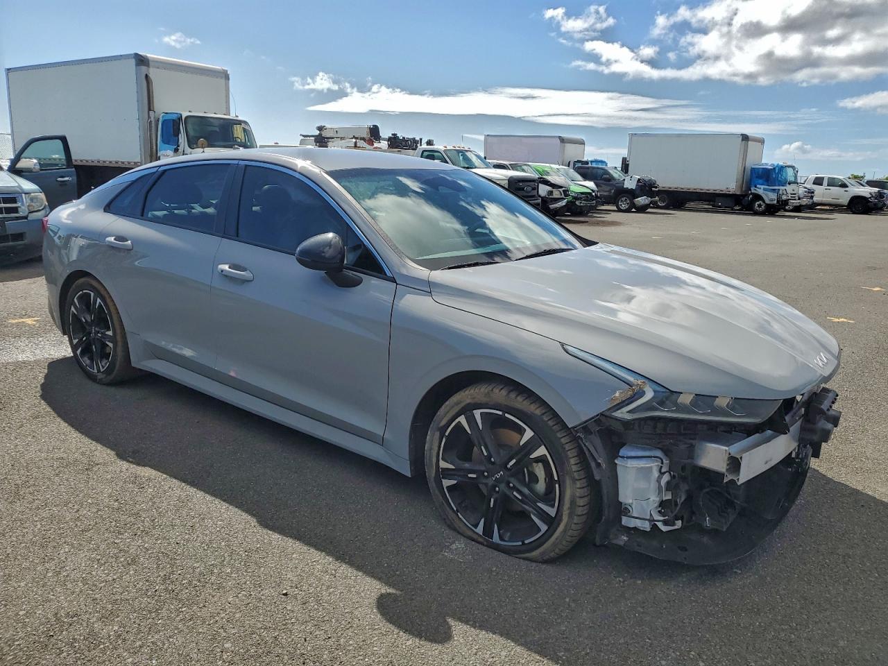 2023 Kia K5 Gt Line - Image 4