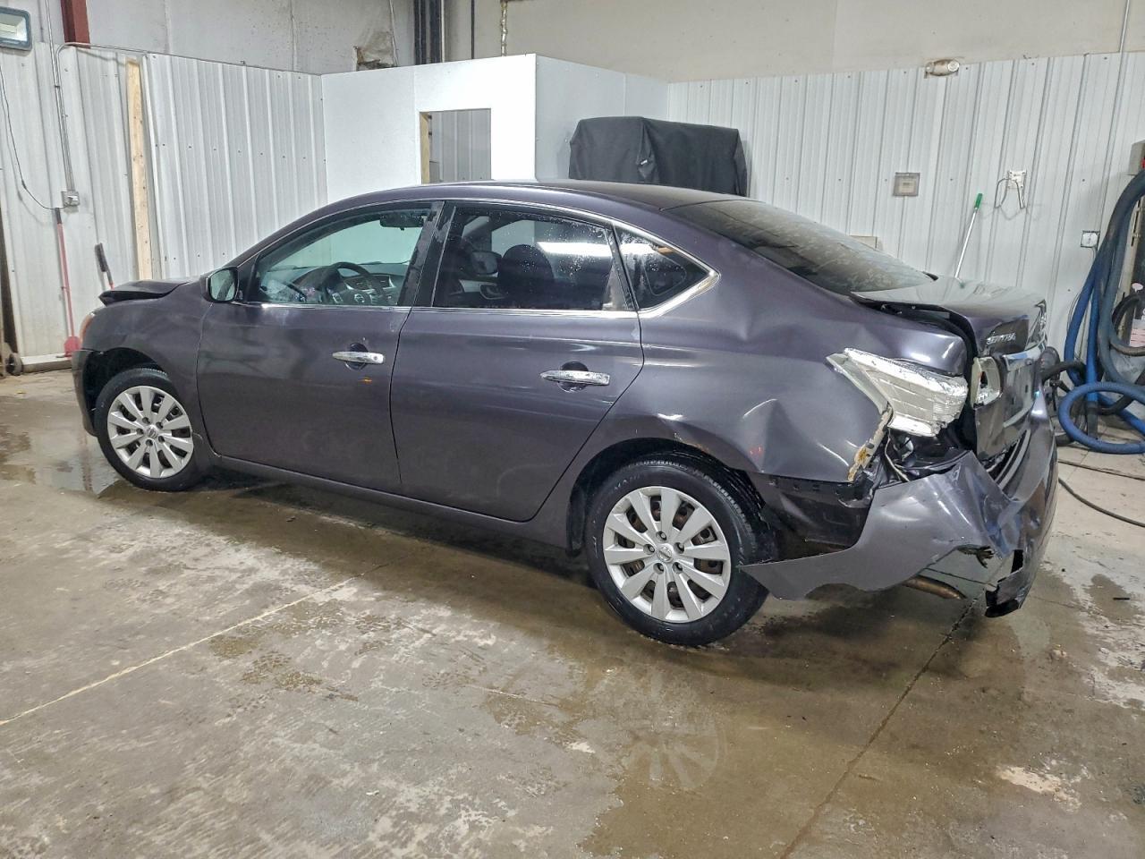 2013 Nissan Sentra S - Фото 2