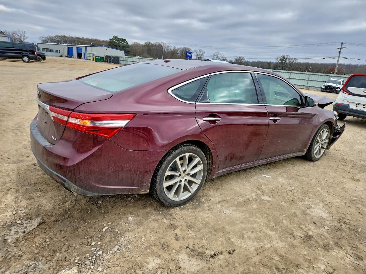 2014 Toyota Avalon Base - Image 3