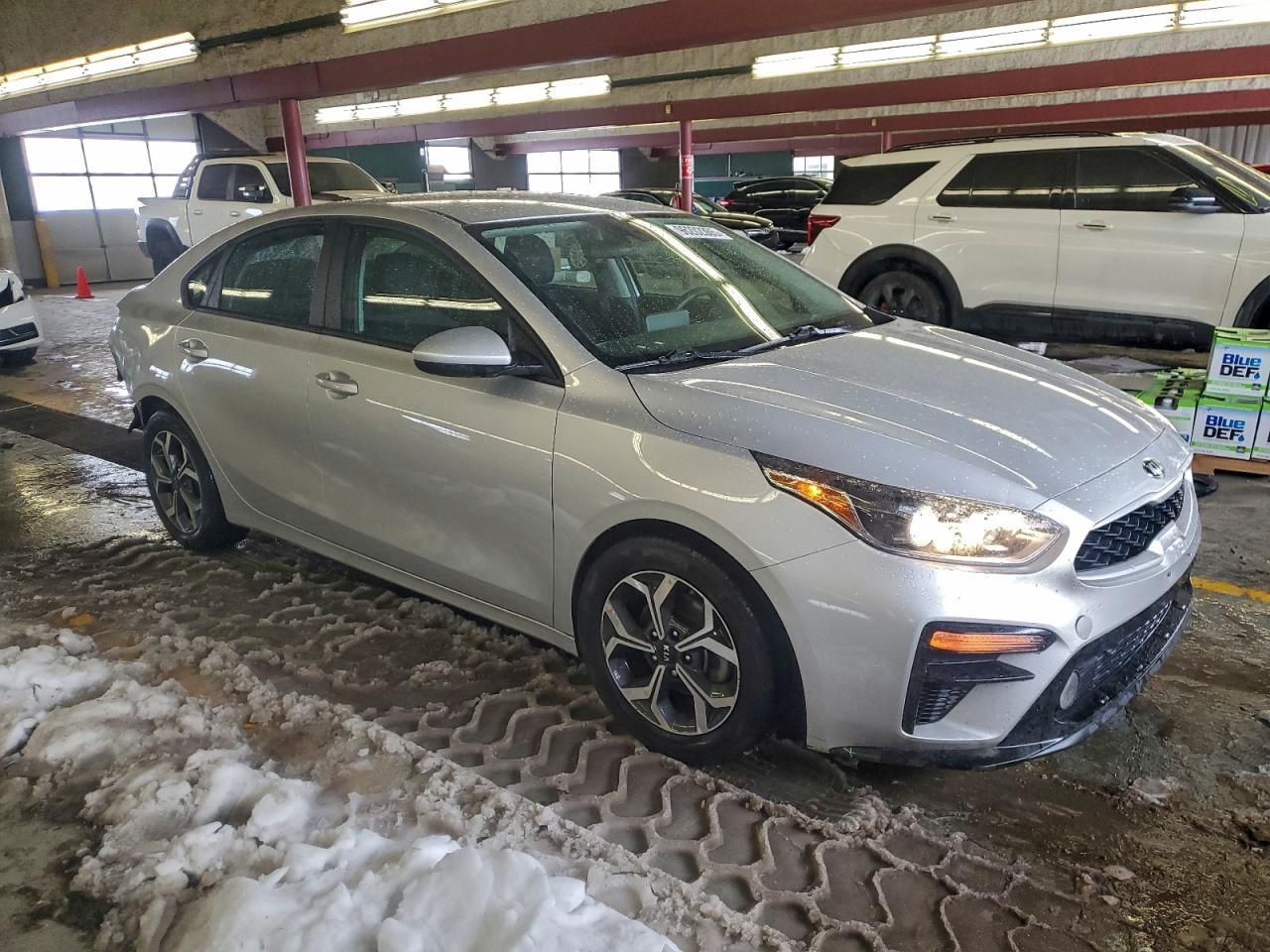 2020 Kia Forte Lxs - Image 4
