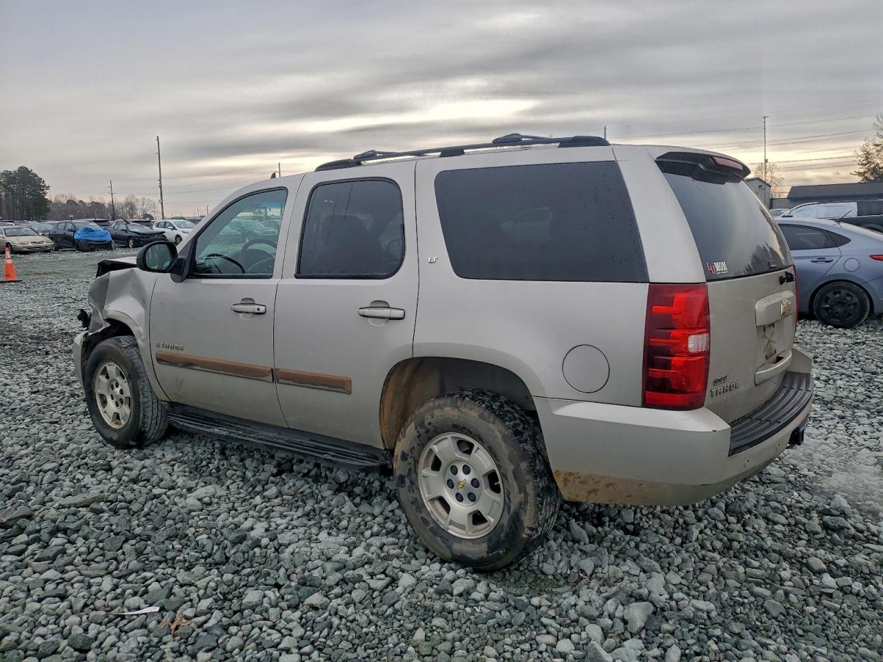 2007 Chevrolet Tahoe C1500 - Фото 2