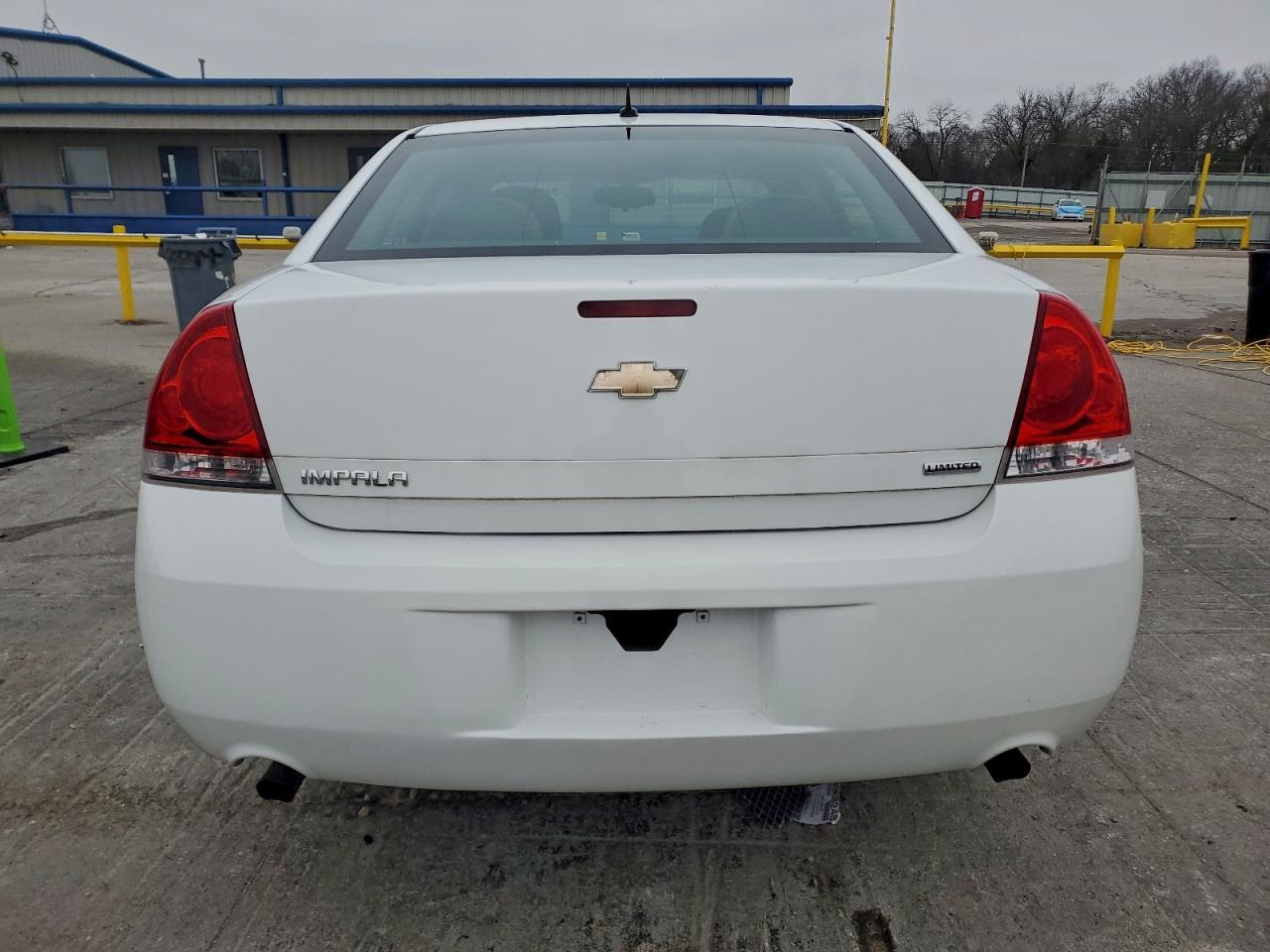 2015 Chevrolet Impala Limited Ls - Фото 6