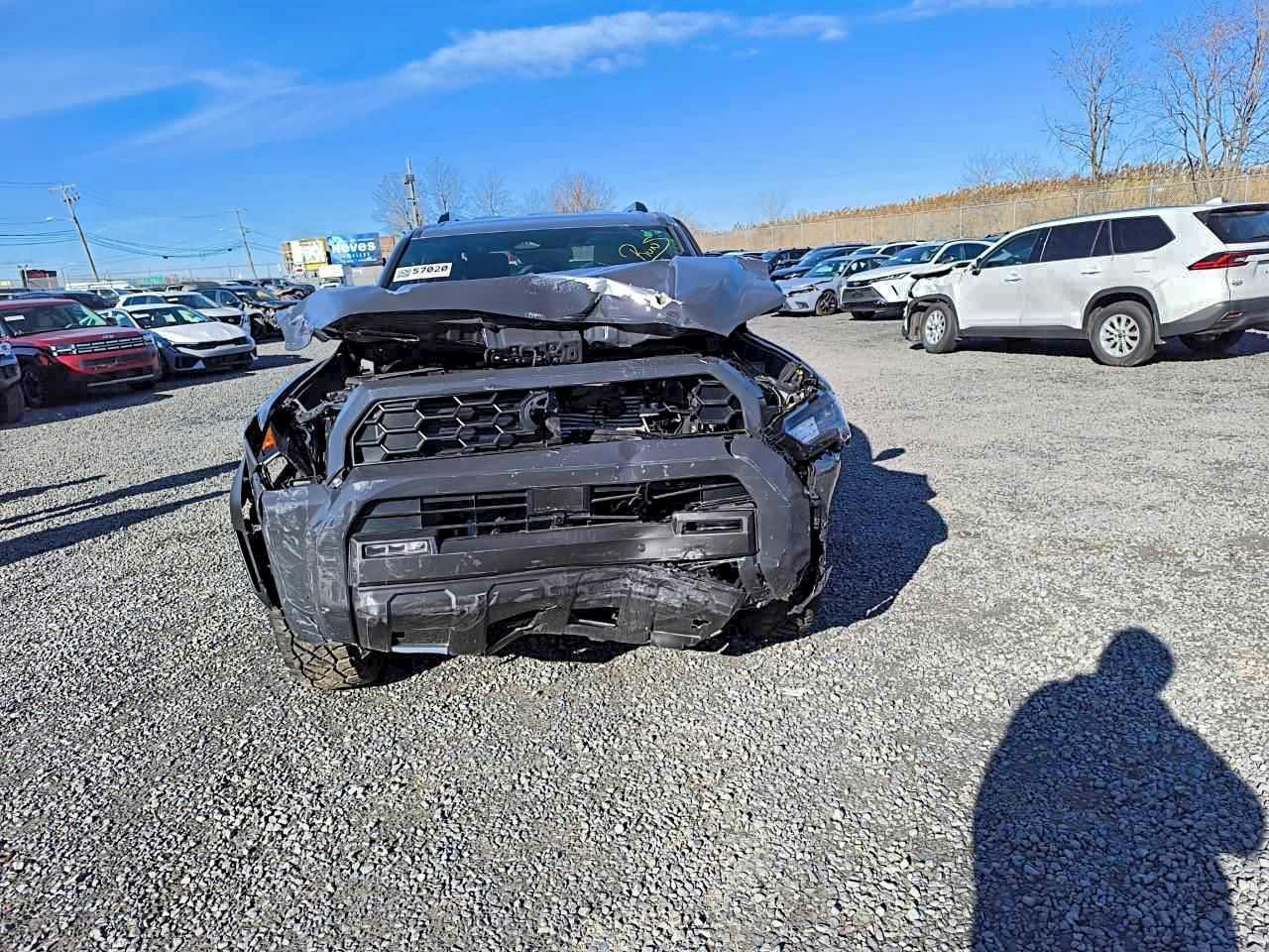 2025 Toyota 4Runner Limited - Image 5