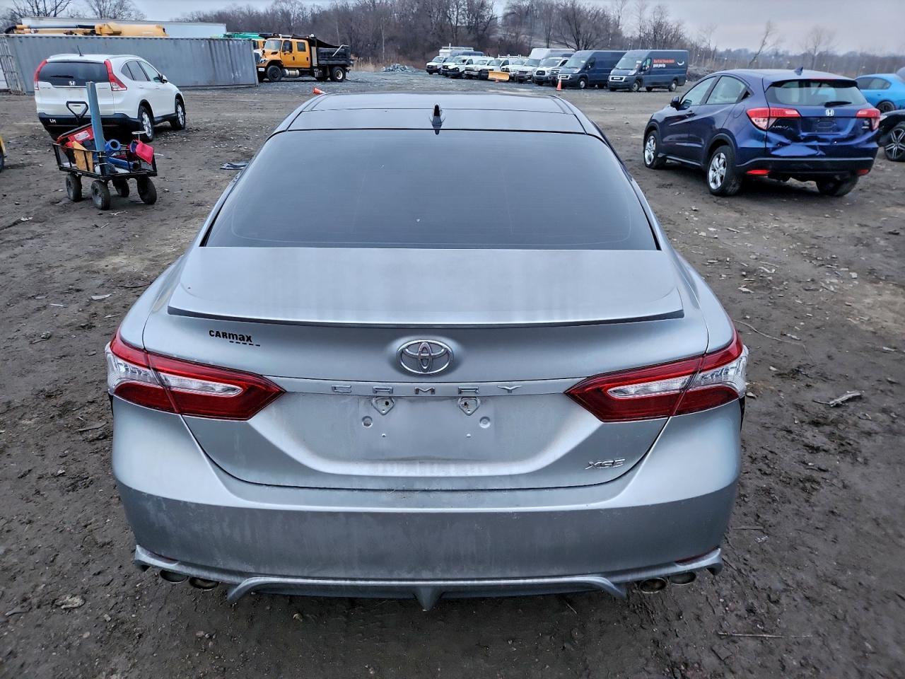 2020 Toyota Camry Xse - Фото 6
