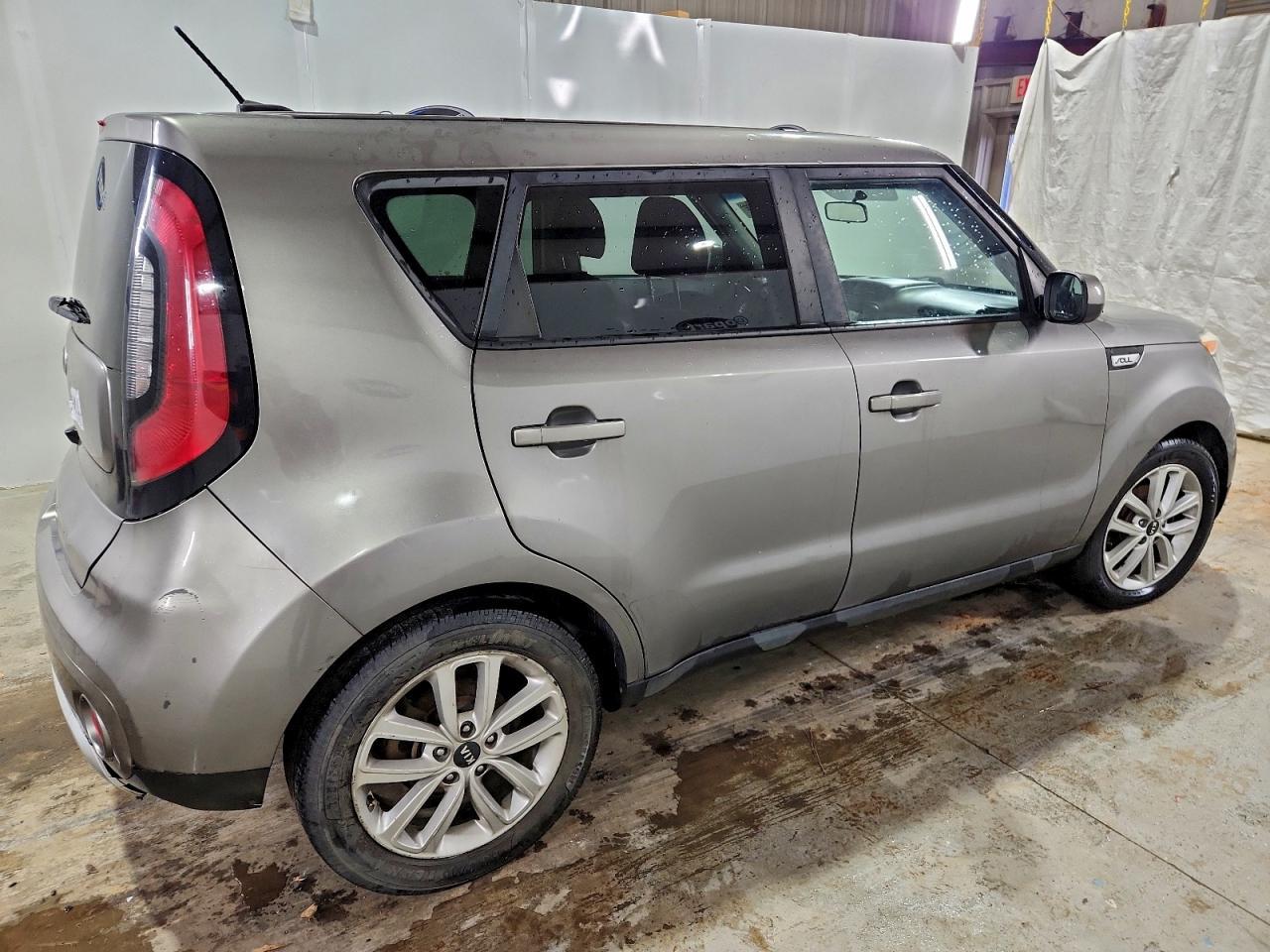2018 Kia Soul + - Image 3