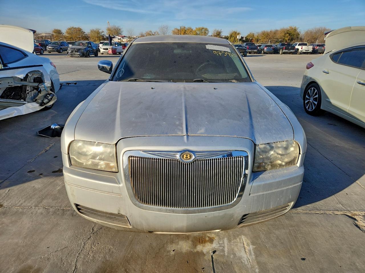 2008 Chrysler 300 Lx - Image 5