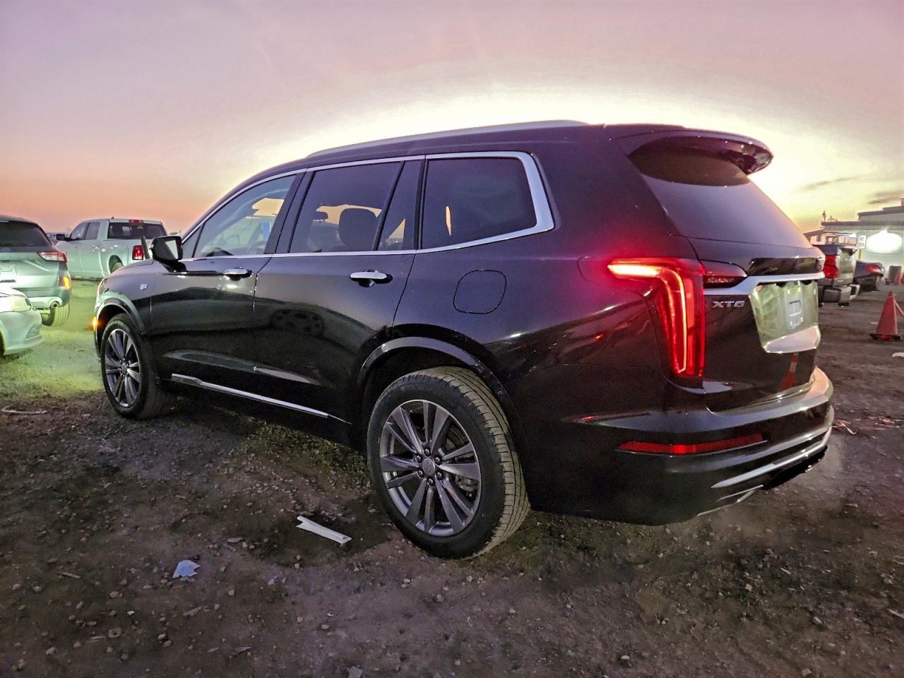 2024 Cadillac Xt6 - Фото 2