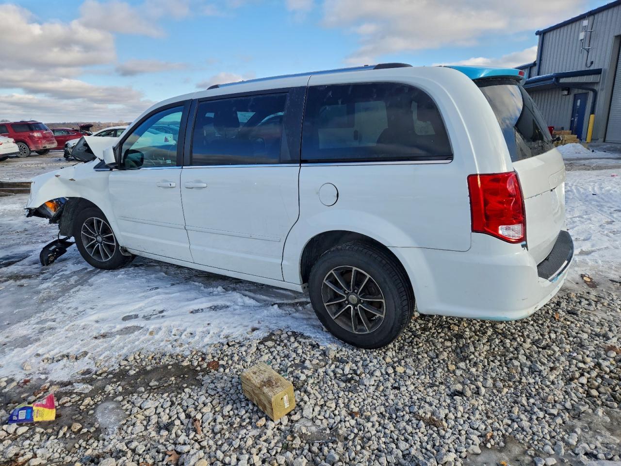 2017 Dodge Grand Caravan Sxt - Фото 2