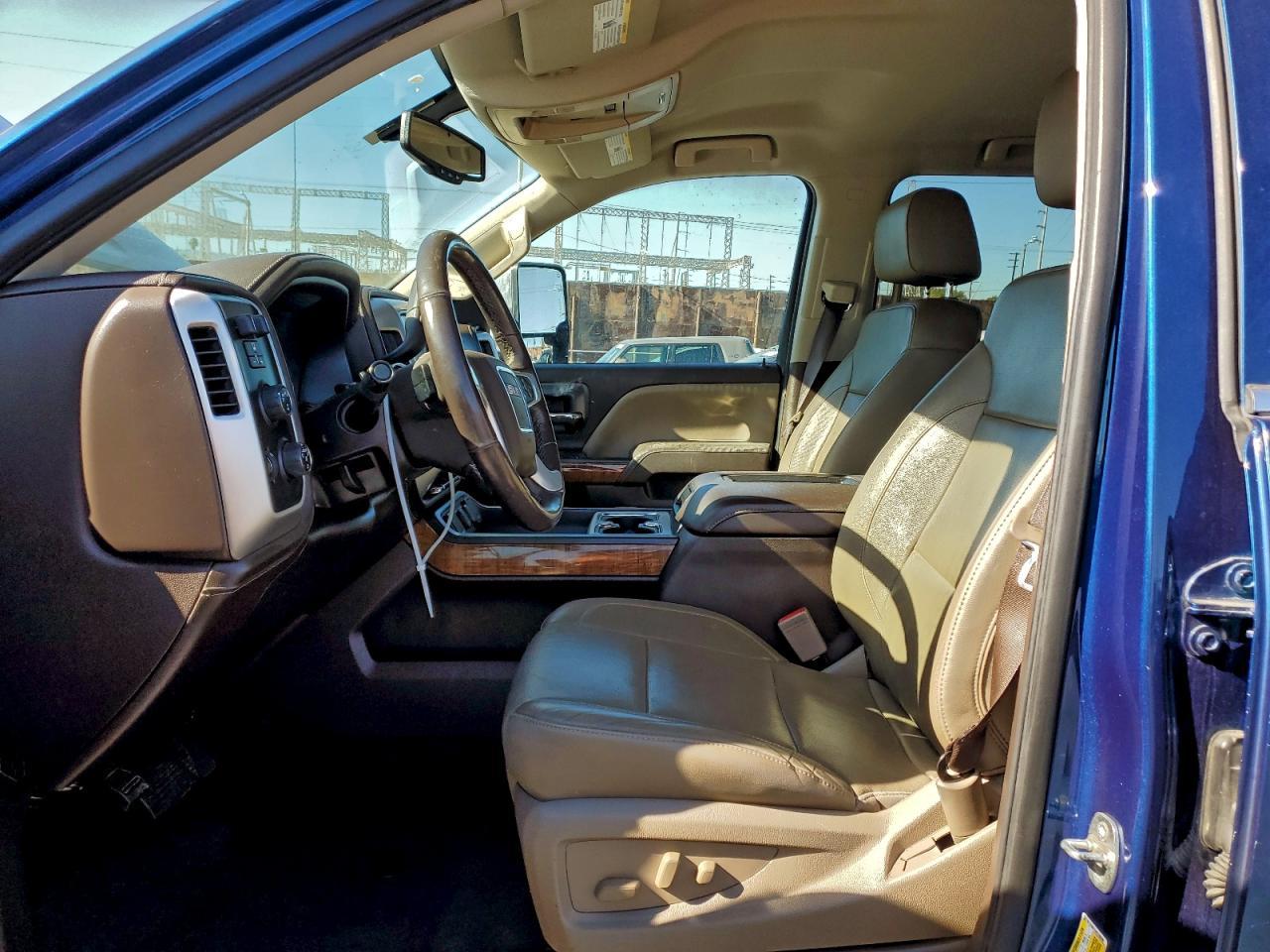 2017 GMC Sierra K1500 Slt - Image 7