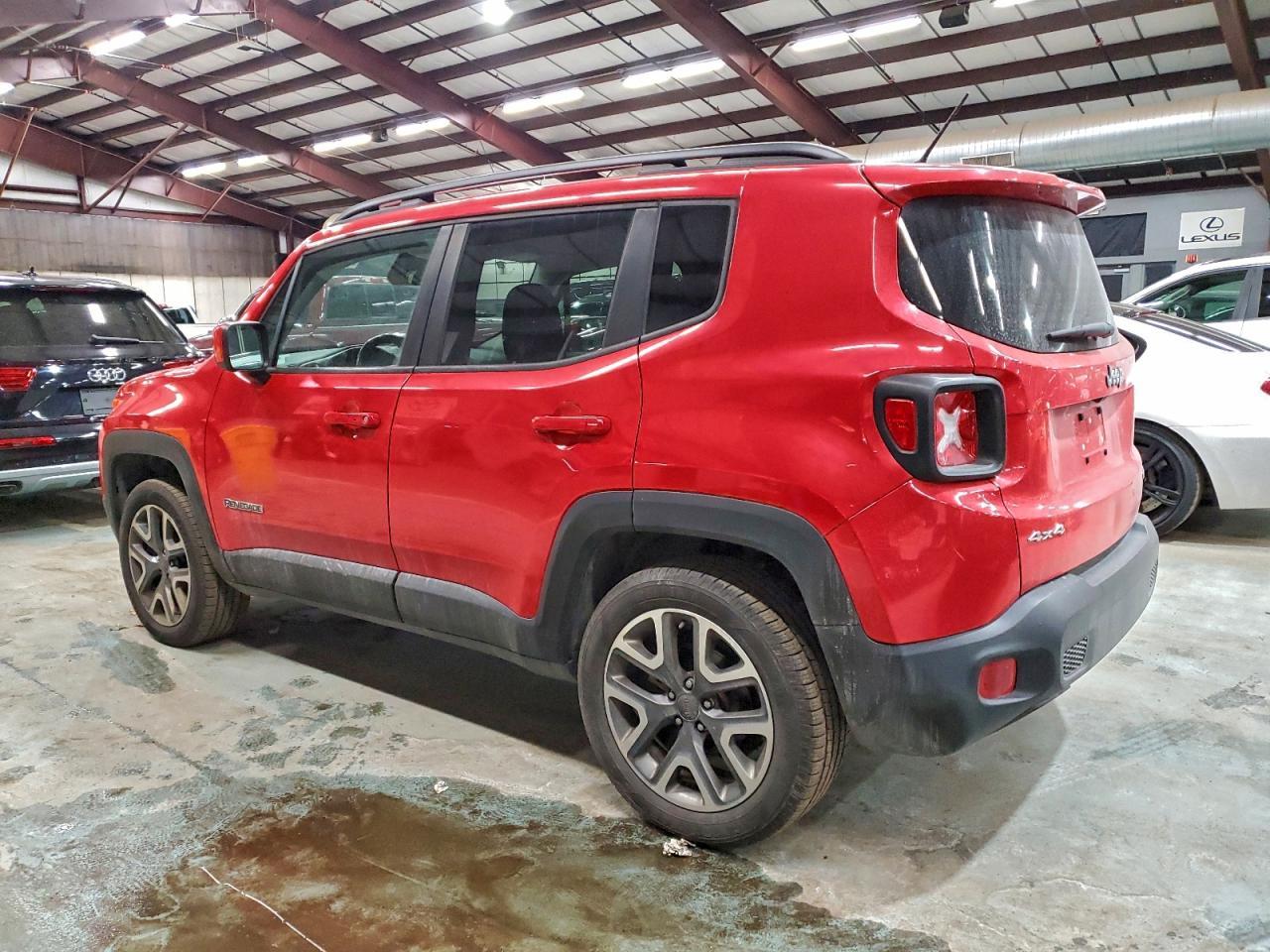 2016 Jeep Renegade Latitude - Image 2