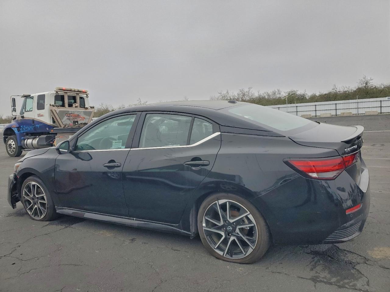 2025 Nissan Sentra Sr - Фото 2