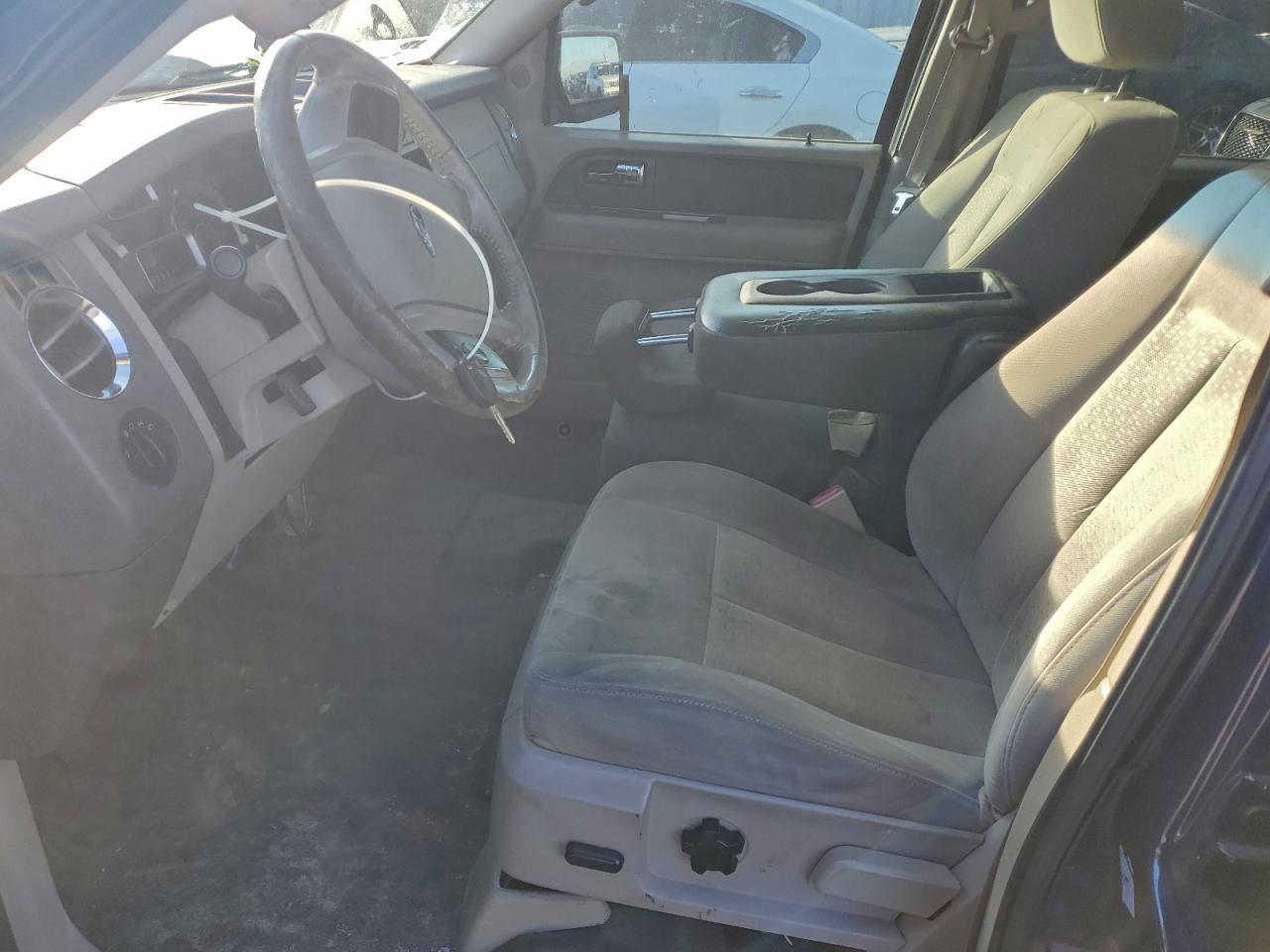 2010 Ford Expedition El Xlt - Image 7