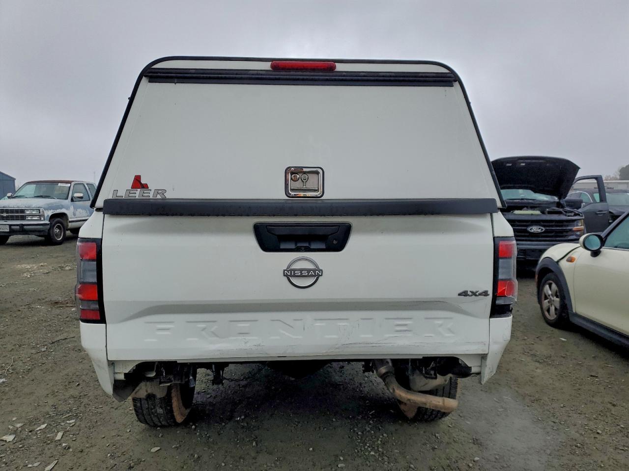 2025 Nissan Frontier S - Фото 6