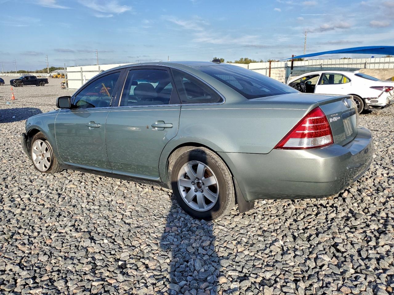 2007 Mercury Montego Luxury - Фото 2
