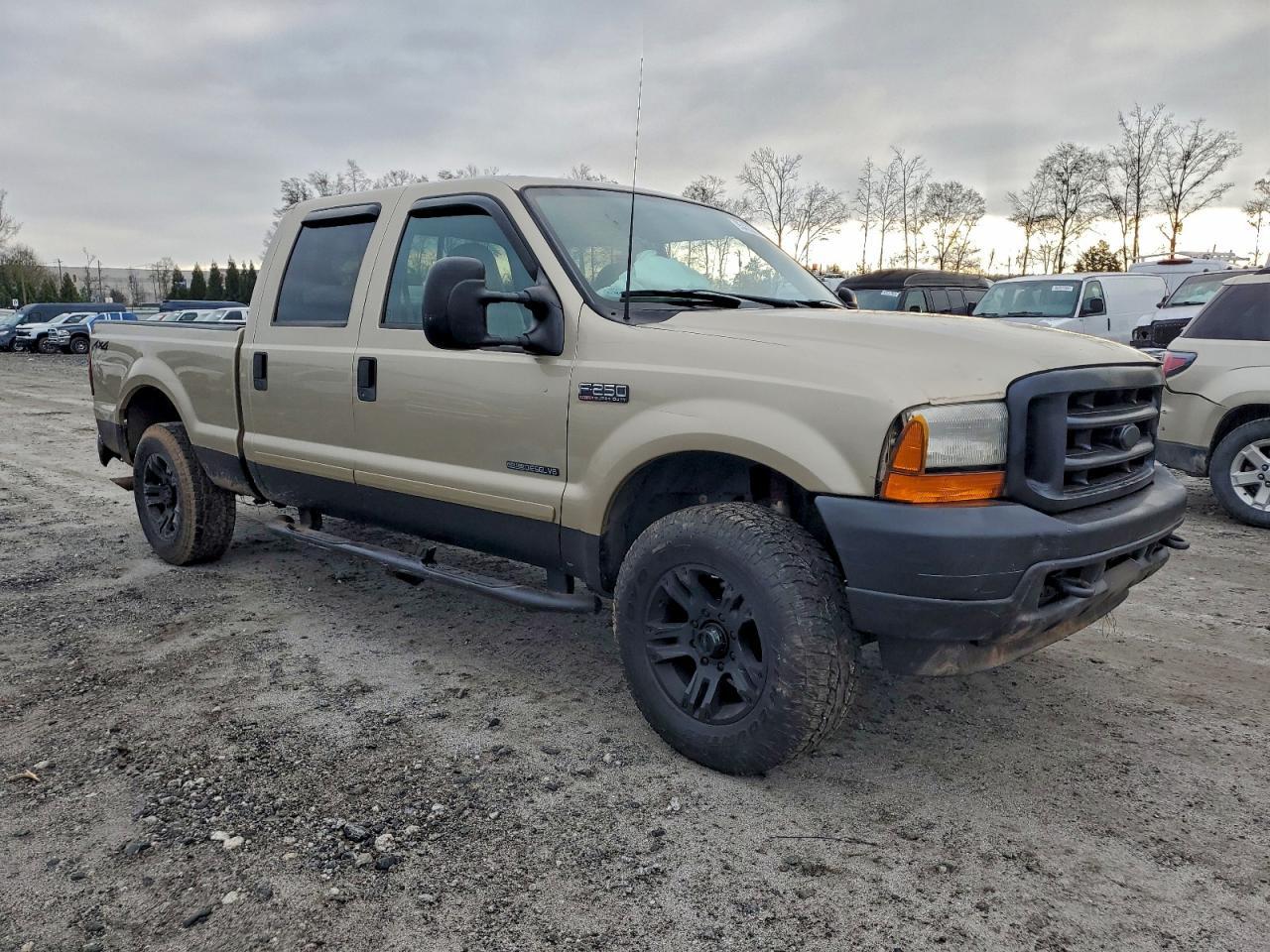2001 Ford F250 Super Duty - Image 4