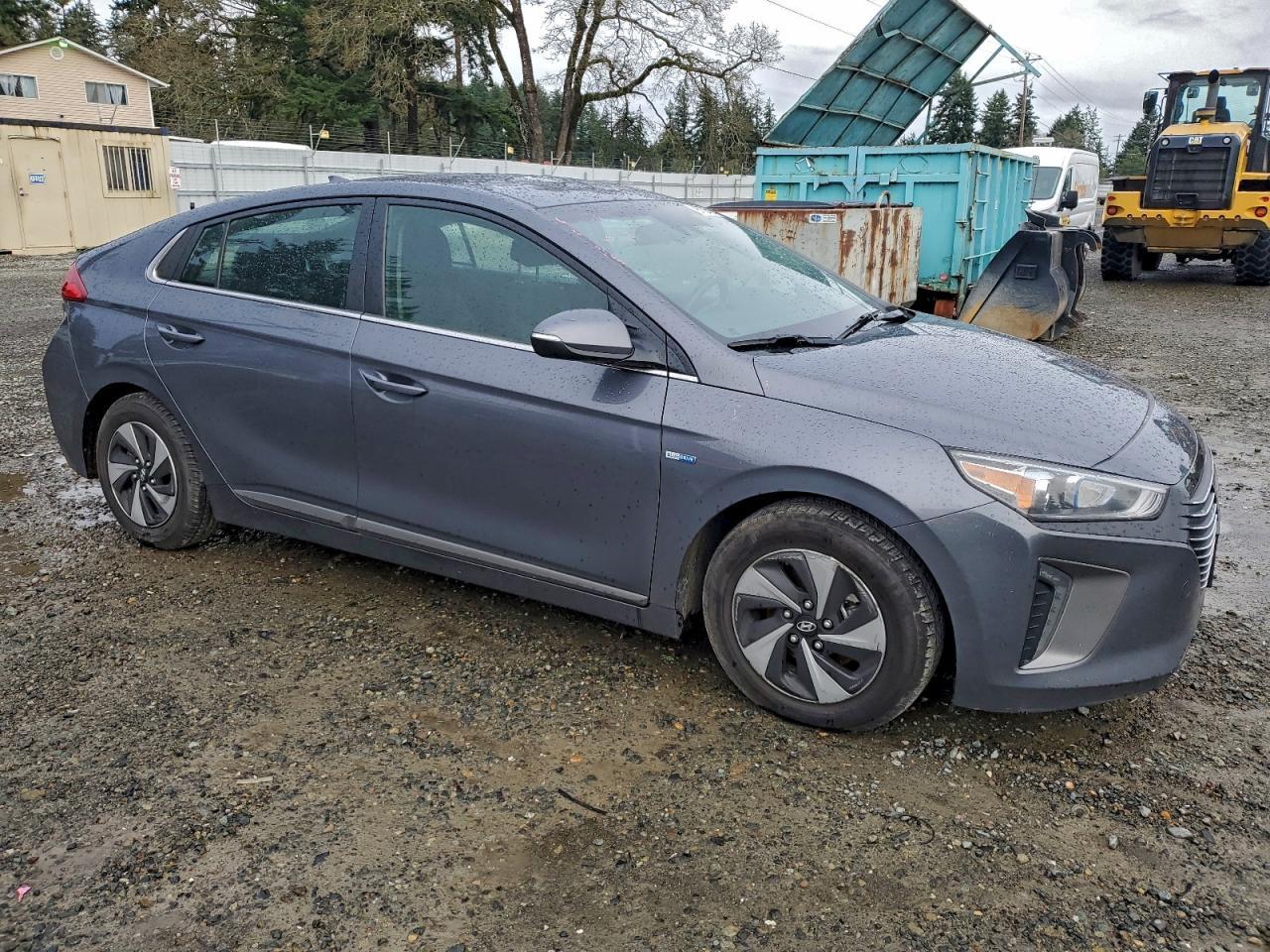 2019 Hyundai Ioniq Sel - Фото 4