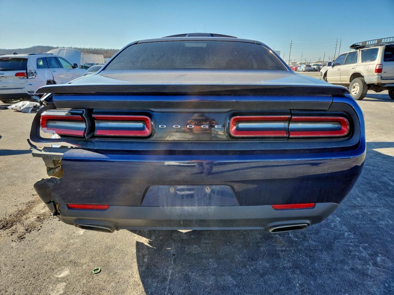 2017 Dodge Challenger Sxt - Фото 6