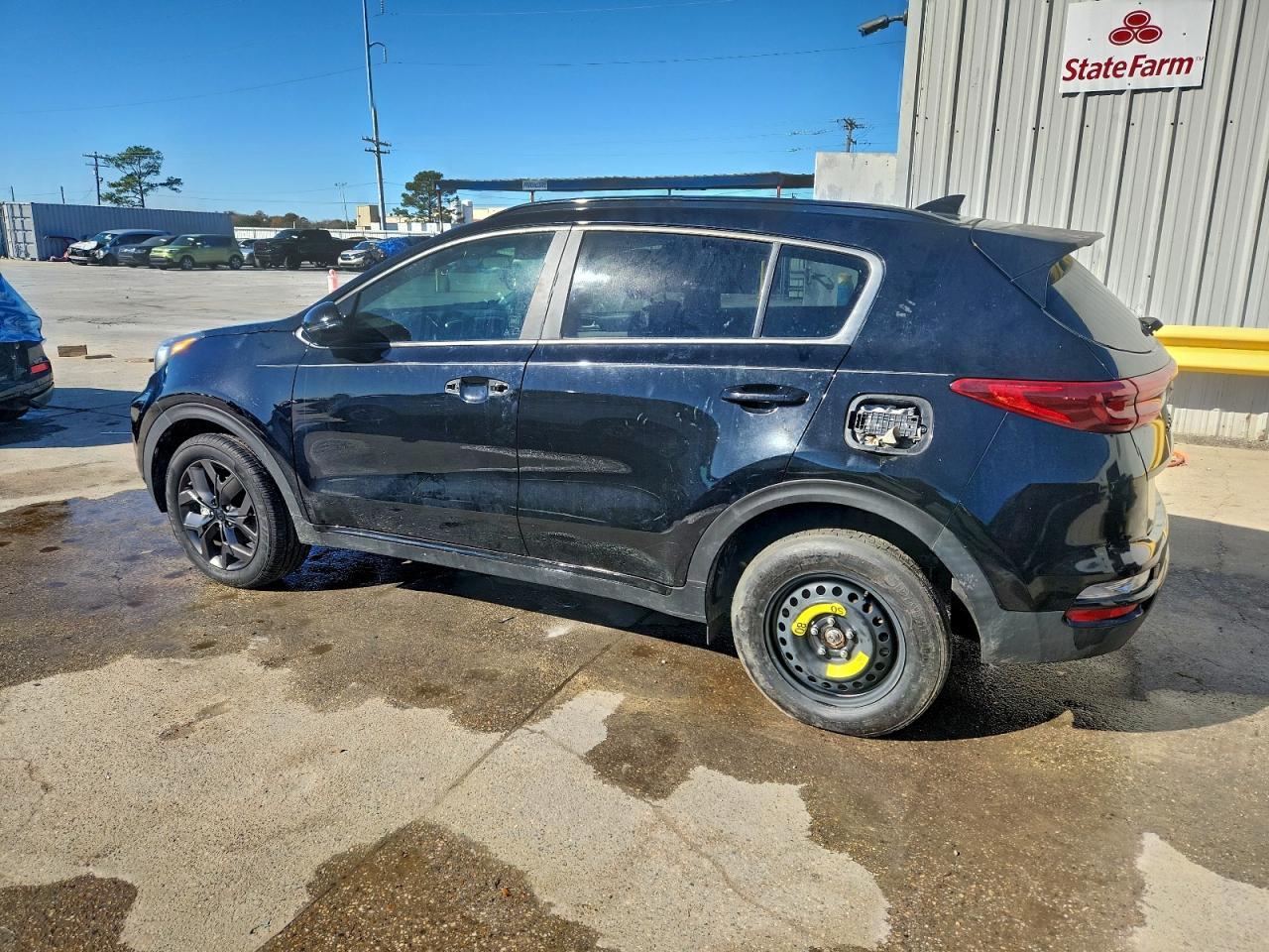 2022 Kia Sportage S - Image 2