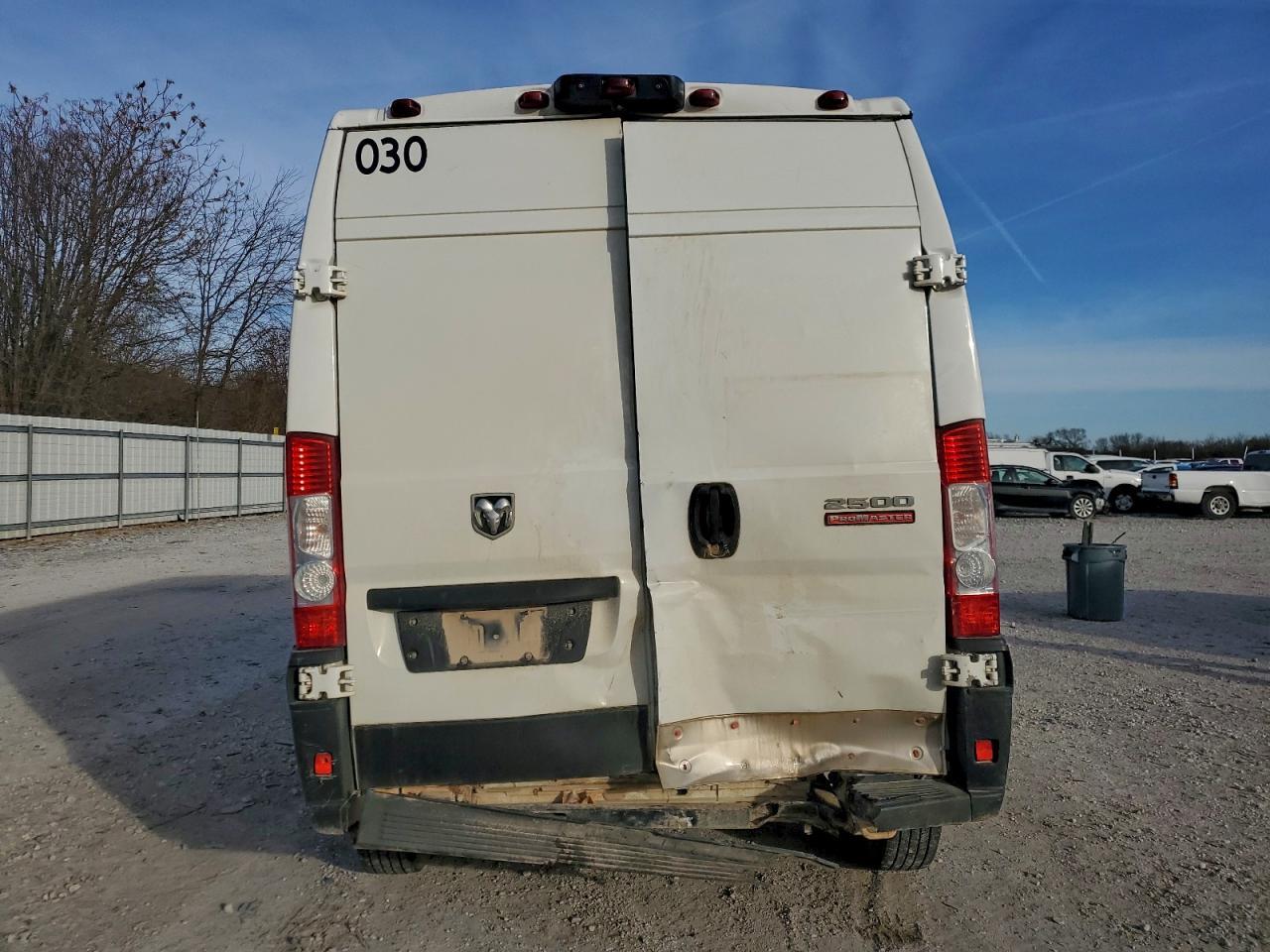 2023 Ram Promaster 2500 High Roof Delivery Van - Фото 6