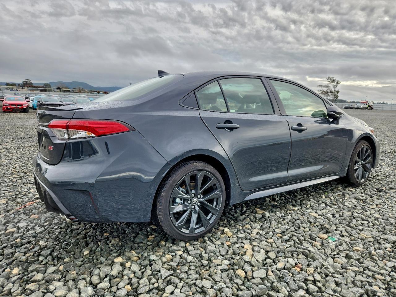 2026 Toyota Corolla Se - Image 3