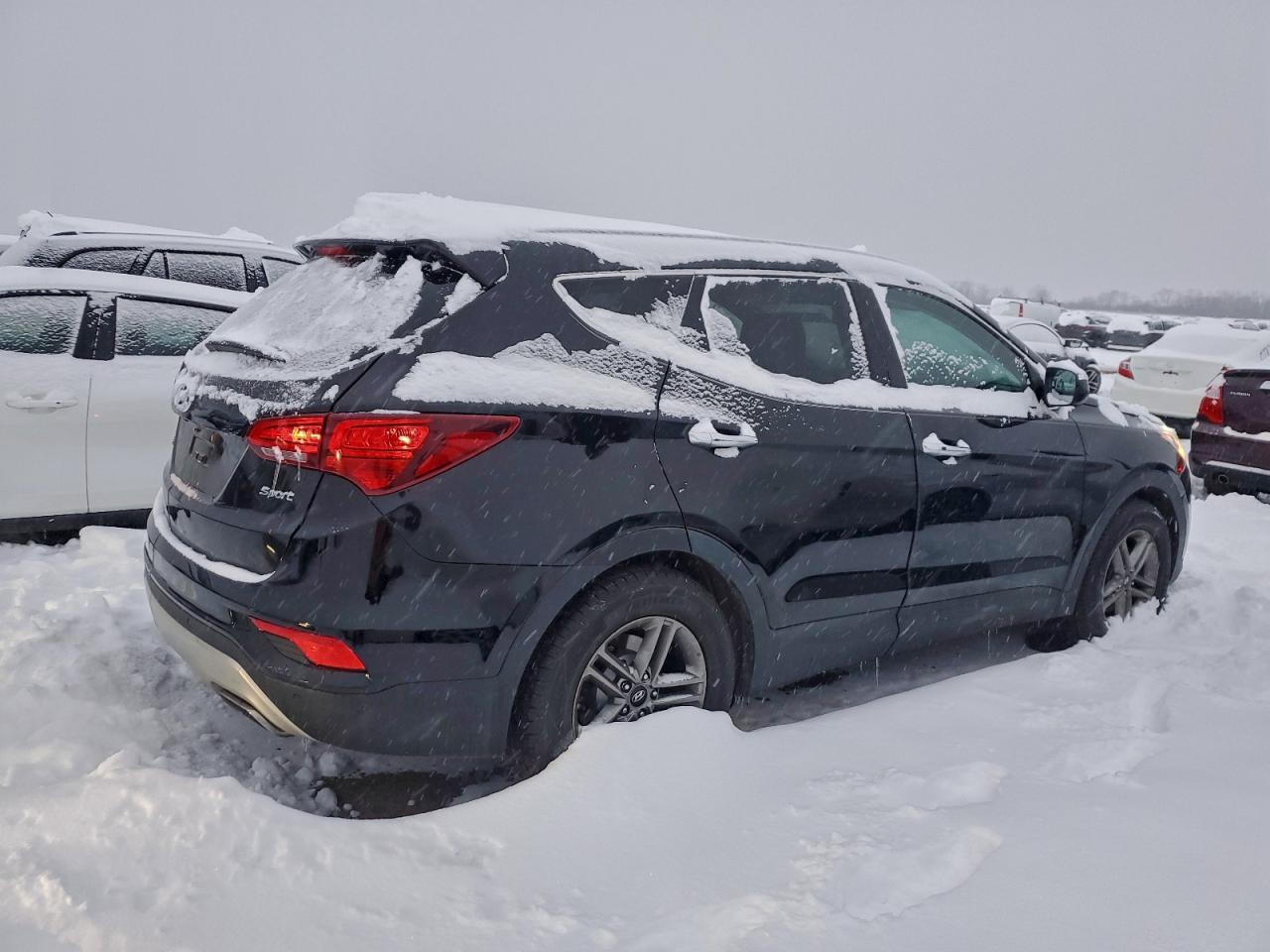 2017 Hyundai Santa Fe Sport 2.4L - Фото 3