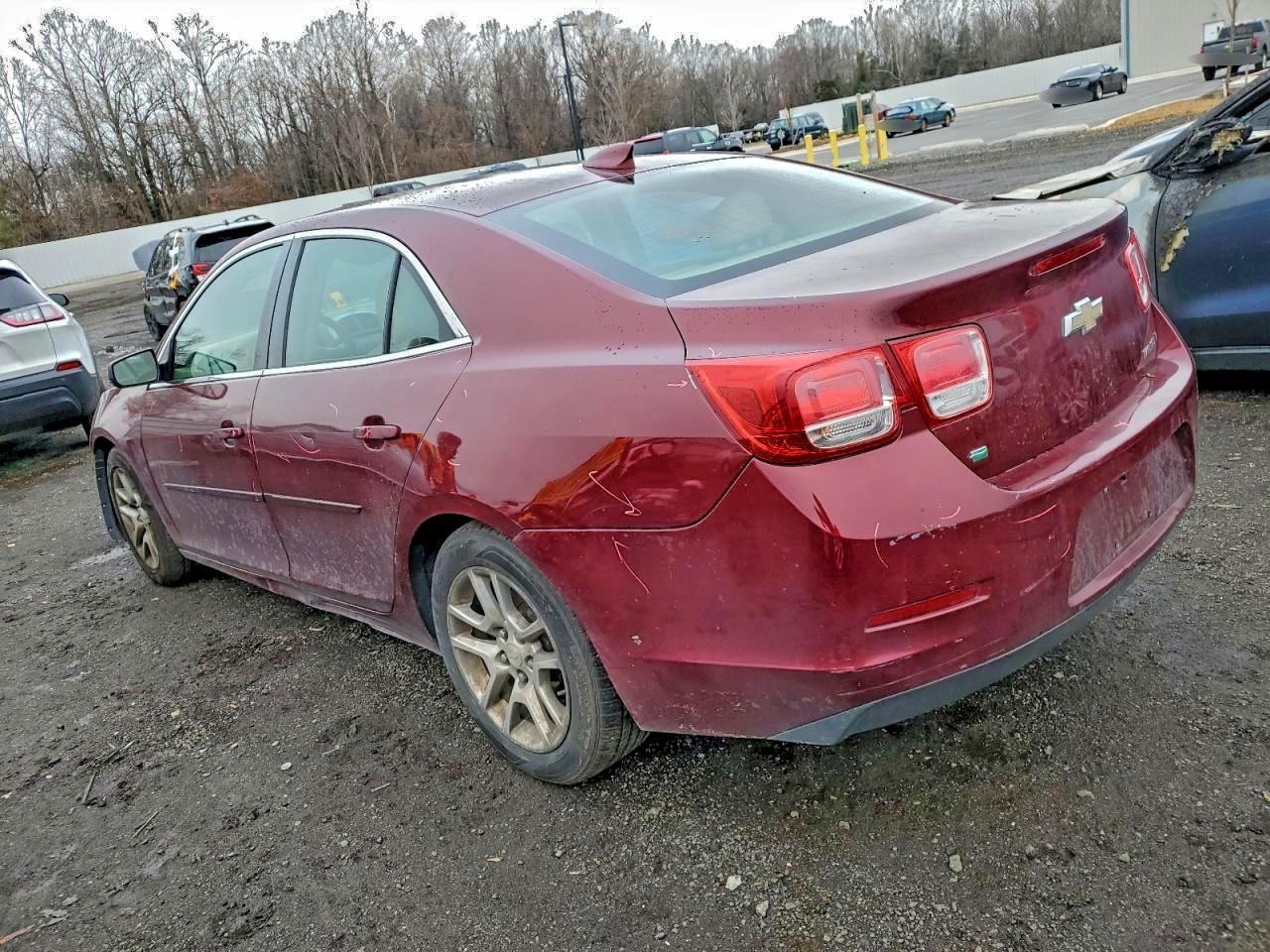 2015 Chevrolet Malibu 1Lt - Фото 2