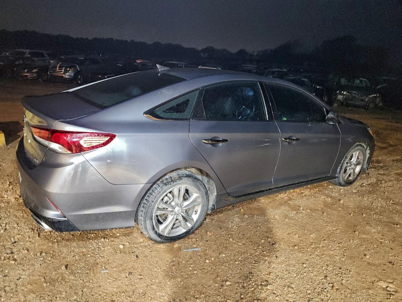 2018 Hyundai Sonata Sport - Image 3