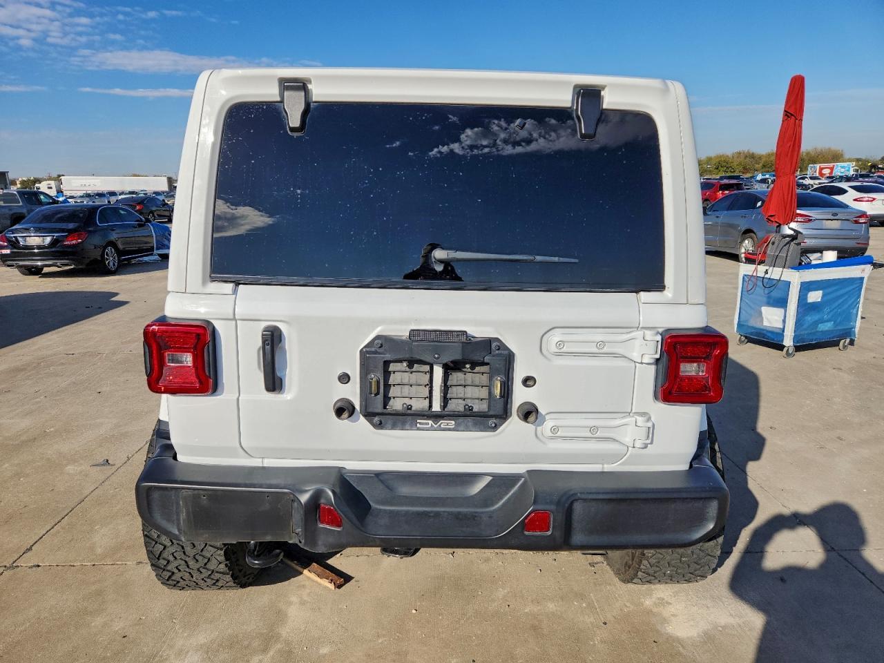 2022 Jeep Wrangler Unlimited Sahara - Image 6