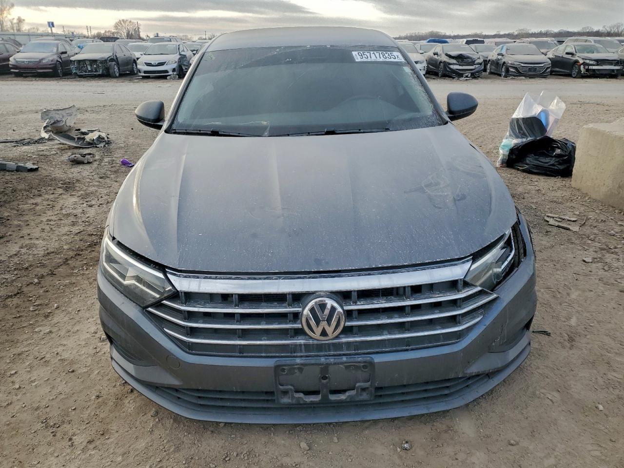 2019 Volkswagen Jetta S - Image 5