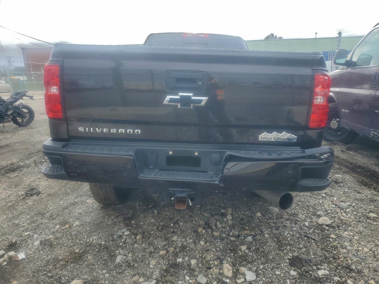 2018 Chevrolet Silverado K3500 High Country - Фото 6