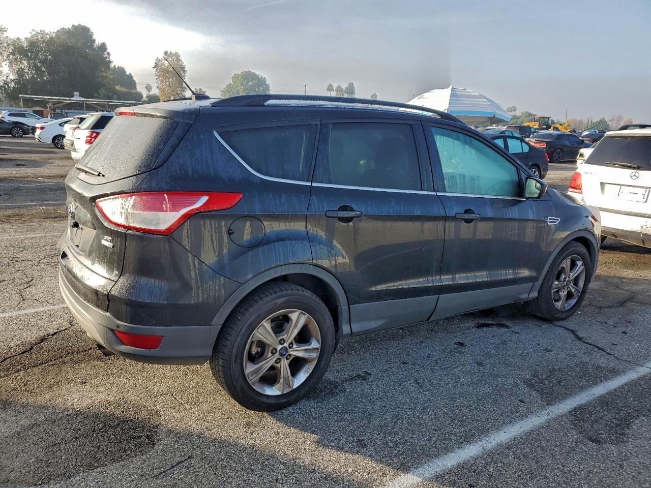 2015 Ford Escape Se - Фото 3