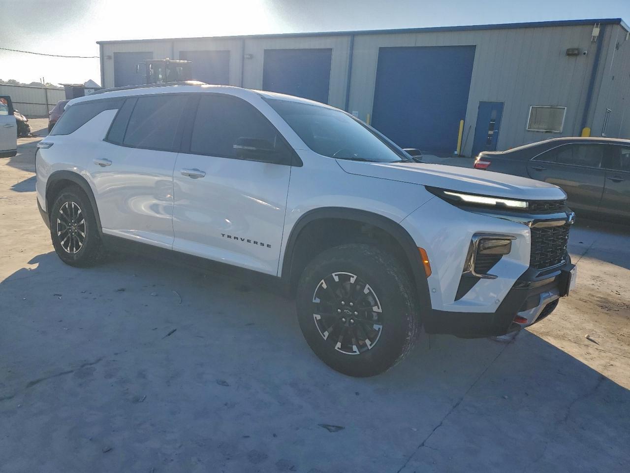 2024 Chevrolet Traverse Lt Z71 - Image 4