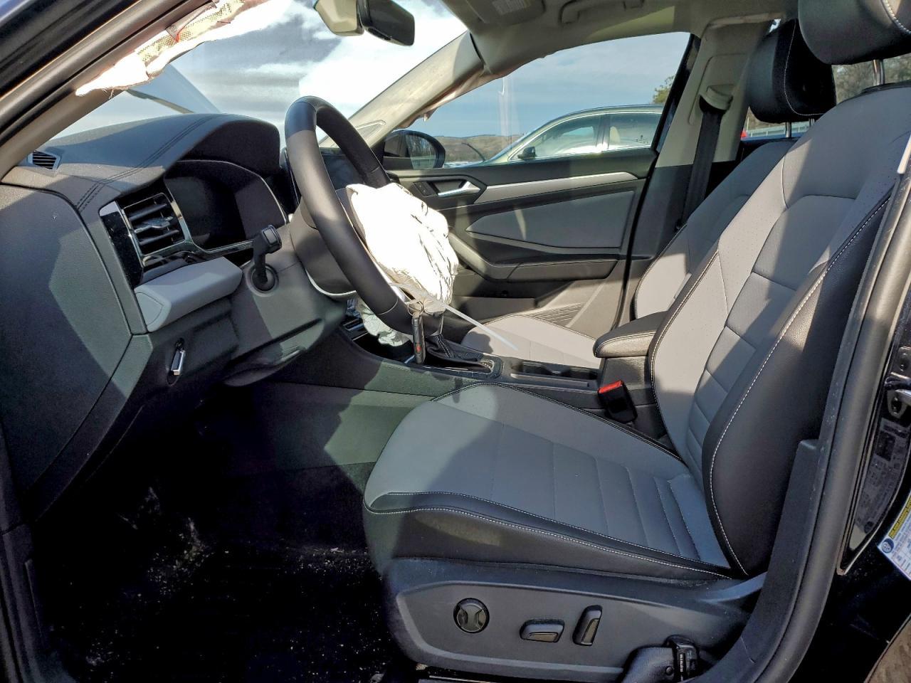 2025 Volkswagen Jetta Se - Фото 7