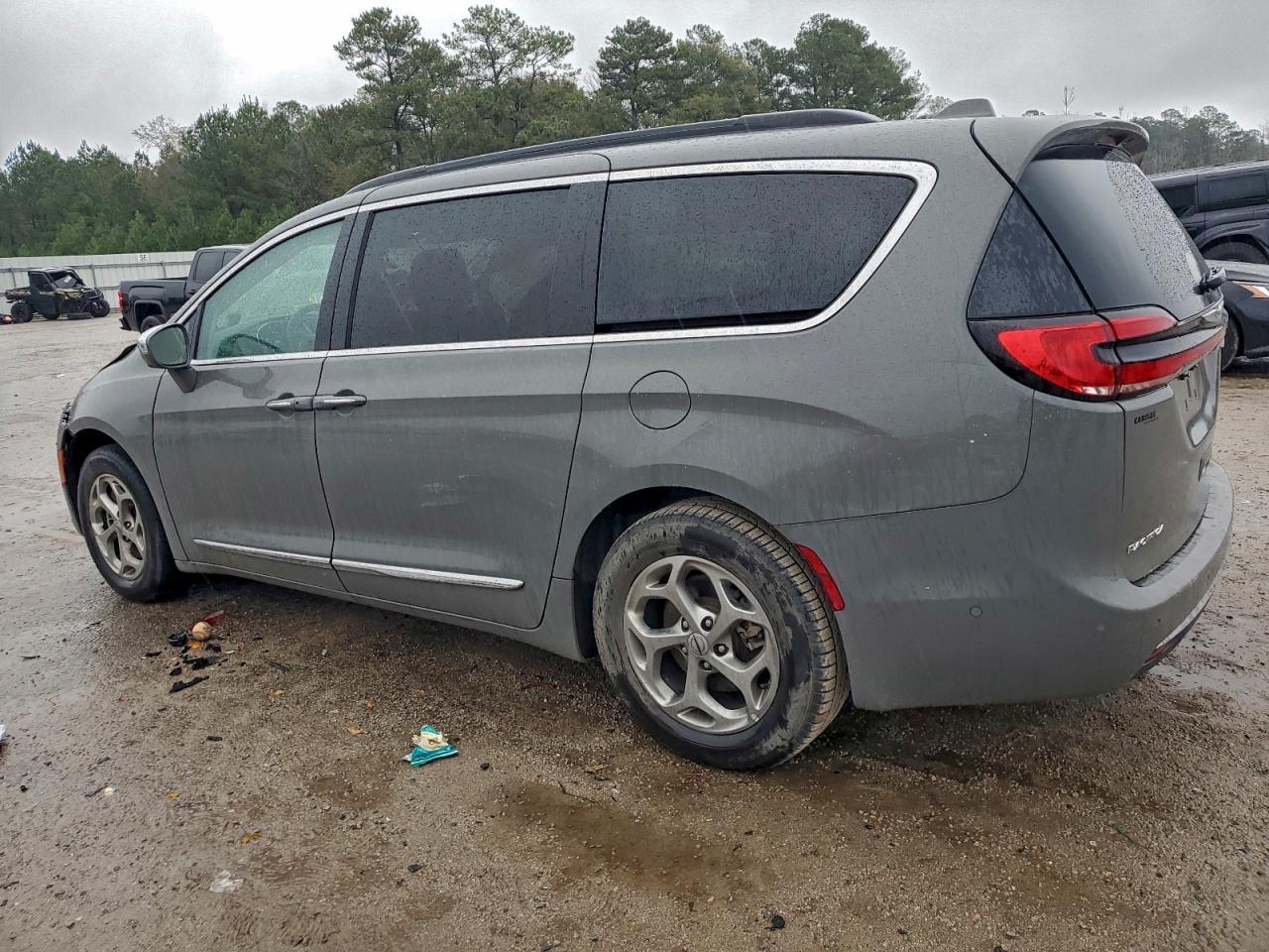 2022 Chrysler Pacifica Limited - Фото 2