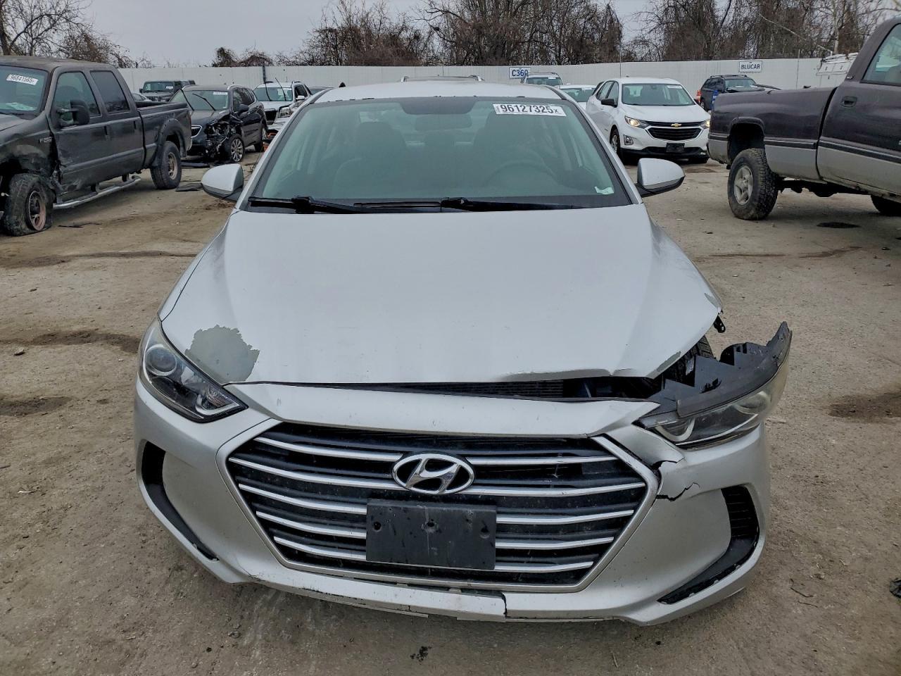 2018 Hyundai Elantra Se - Фото 5