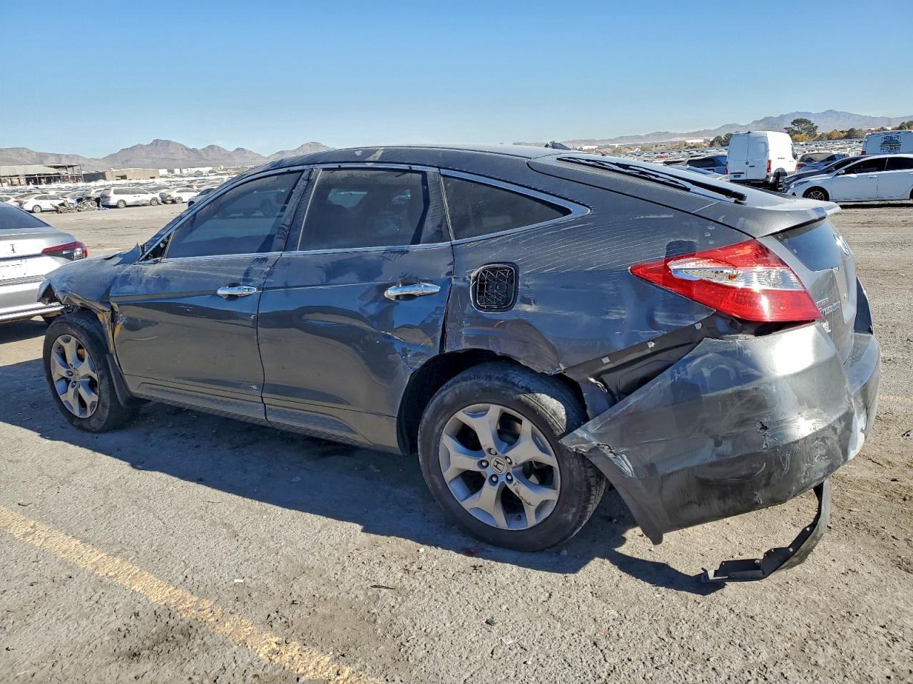 2011 Honda Accord Crosstour Exl - Image 2