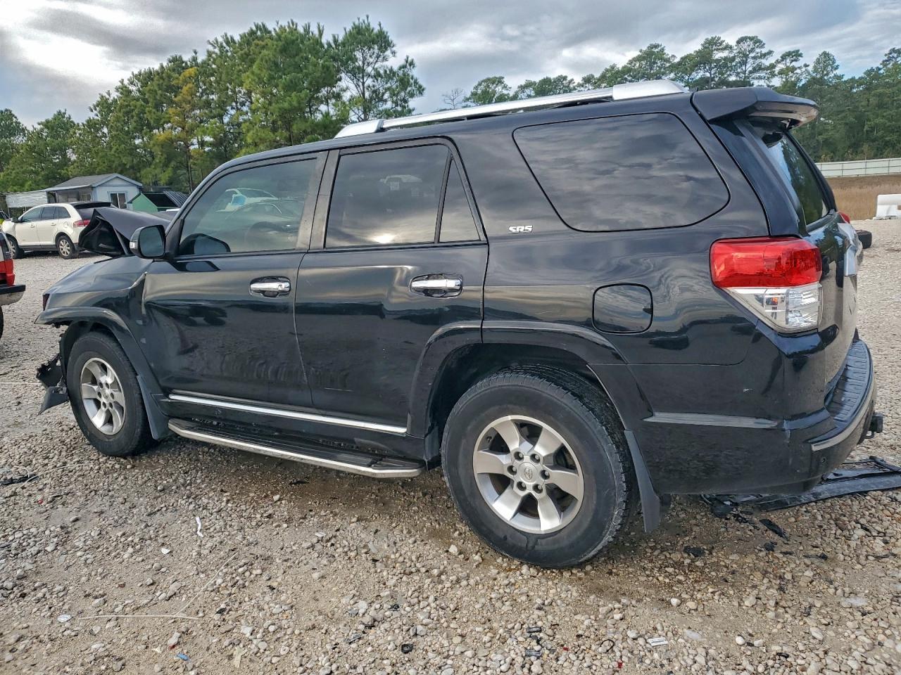 2011 Toyota 4Runner Sr5 - Фото 2