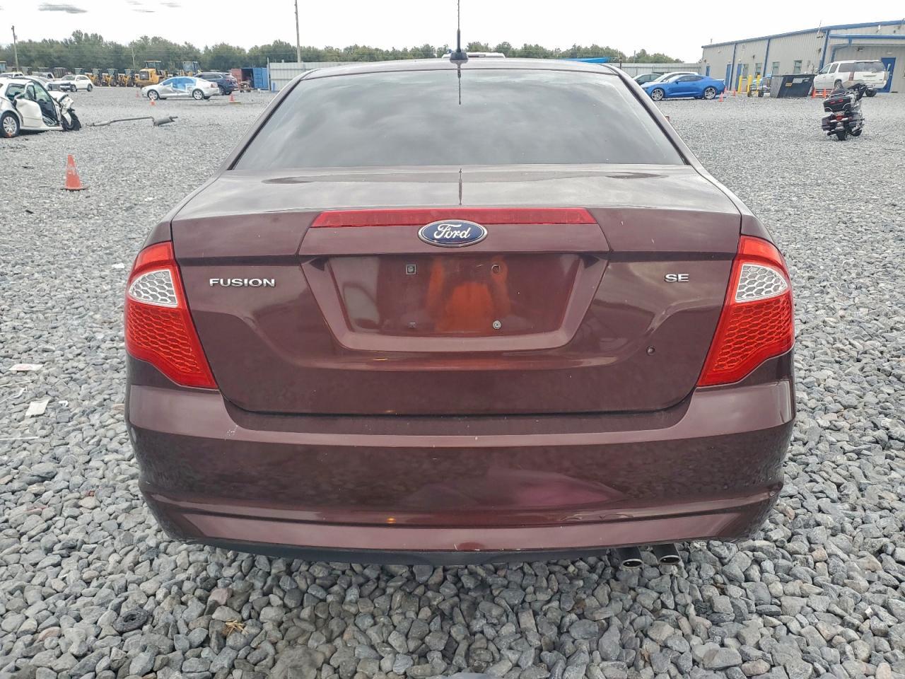 2012 Ford Fusion Se - Фото 6