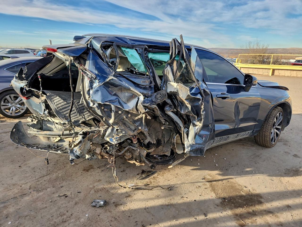 2023 Volvo Xc60 Ultimate - Фото 3