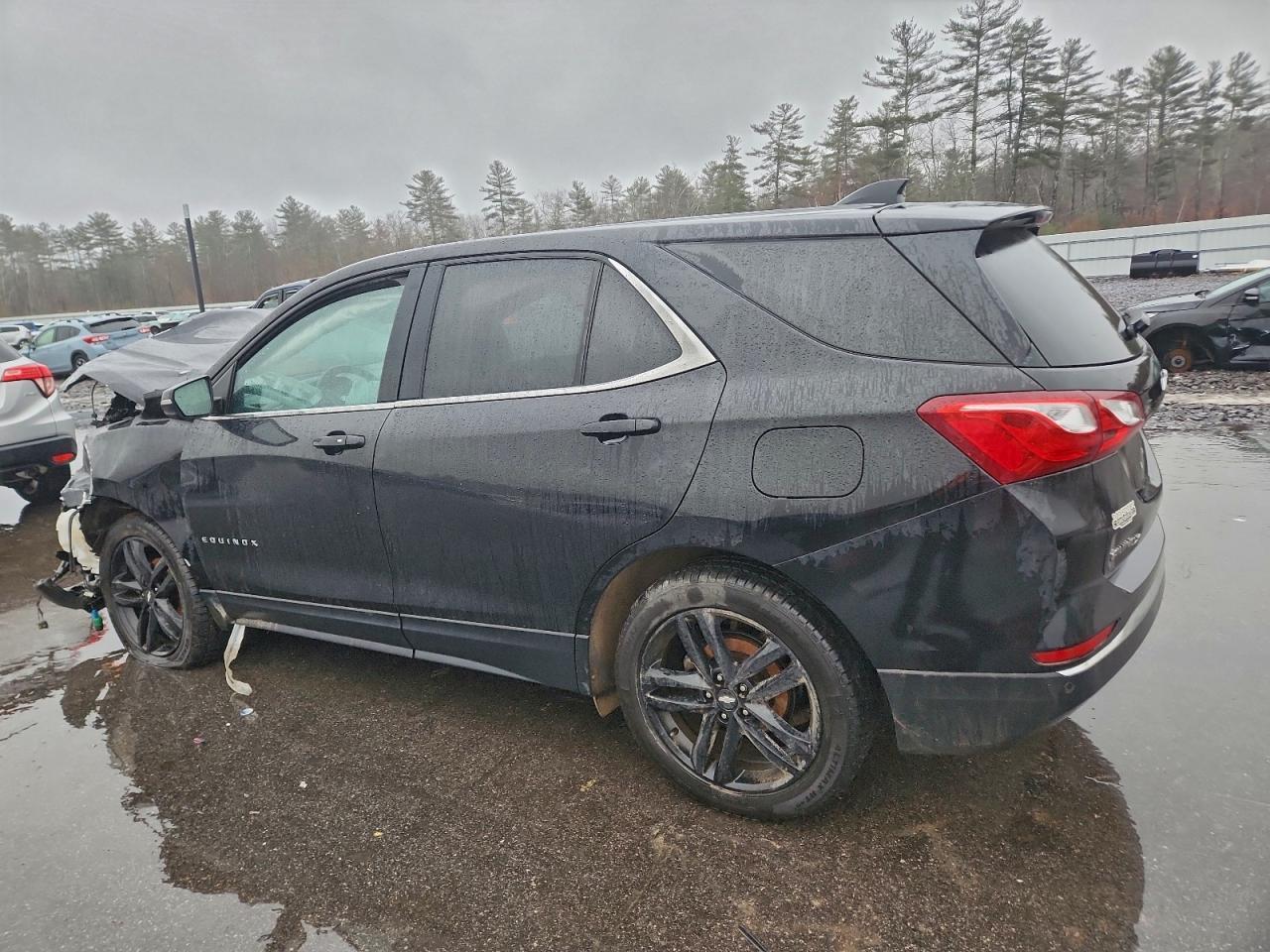 2020 Chevrolet Equinox Lt - Image 2