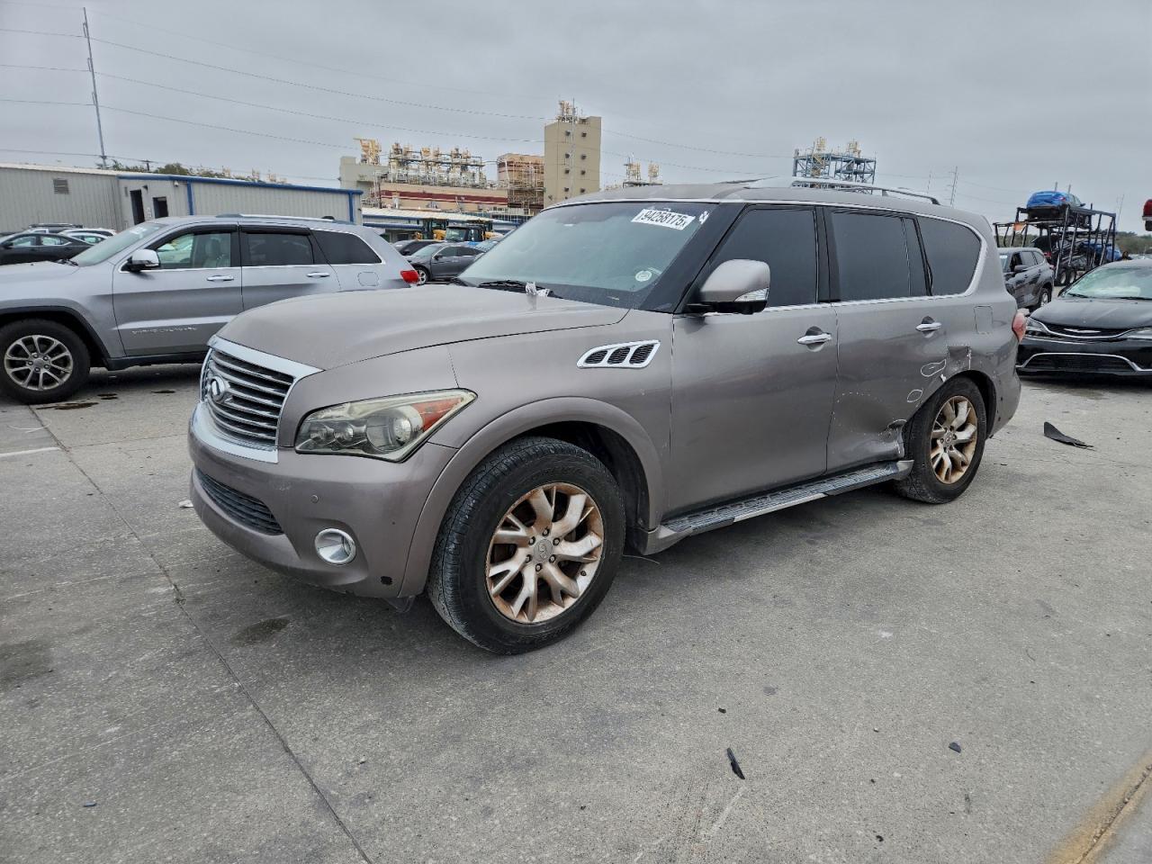 2012 Infiniti Qx56