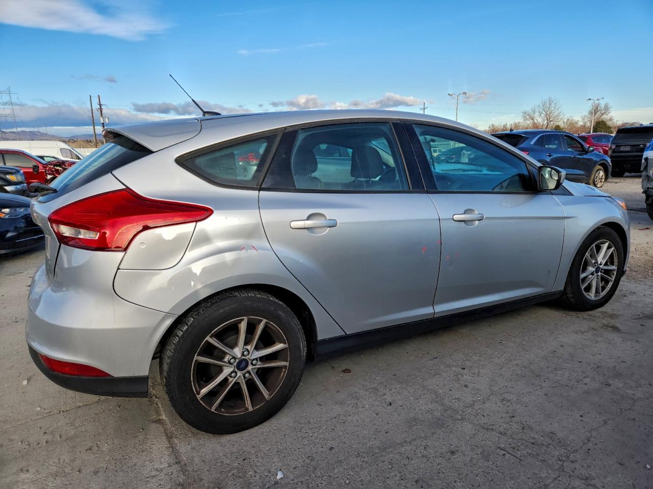2018 Ford Focus Se - Image 3