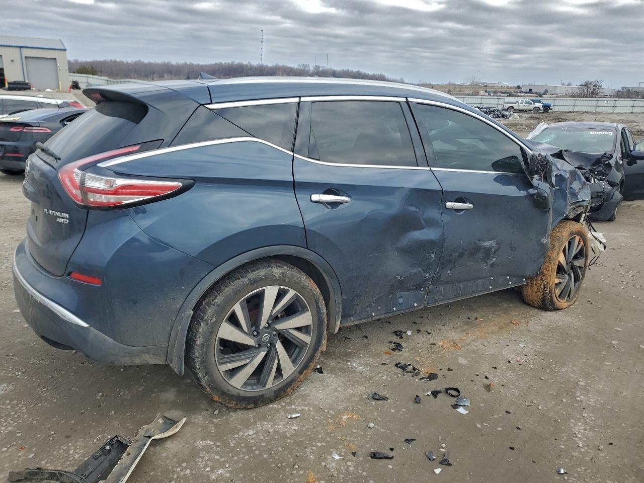 2016 Nissan Murano S - Image 3